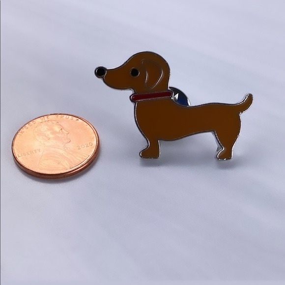 Dachshund Enamel Pin/ Brooch - Picture 2 of 4